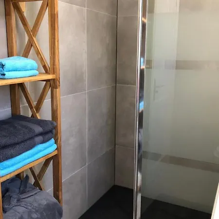 Mit Gemeinschaftlichem Pool By Interhome
